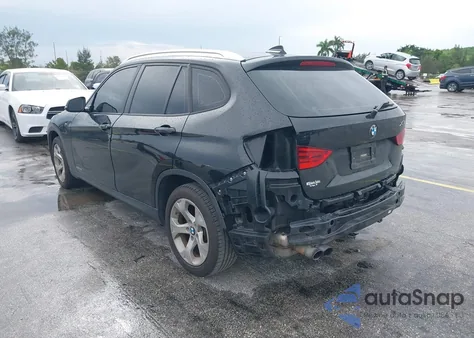 2013 BMW X1 Sdrive28I z USA, uszkodzony, nr VIN WBAVM1C56DVW45426